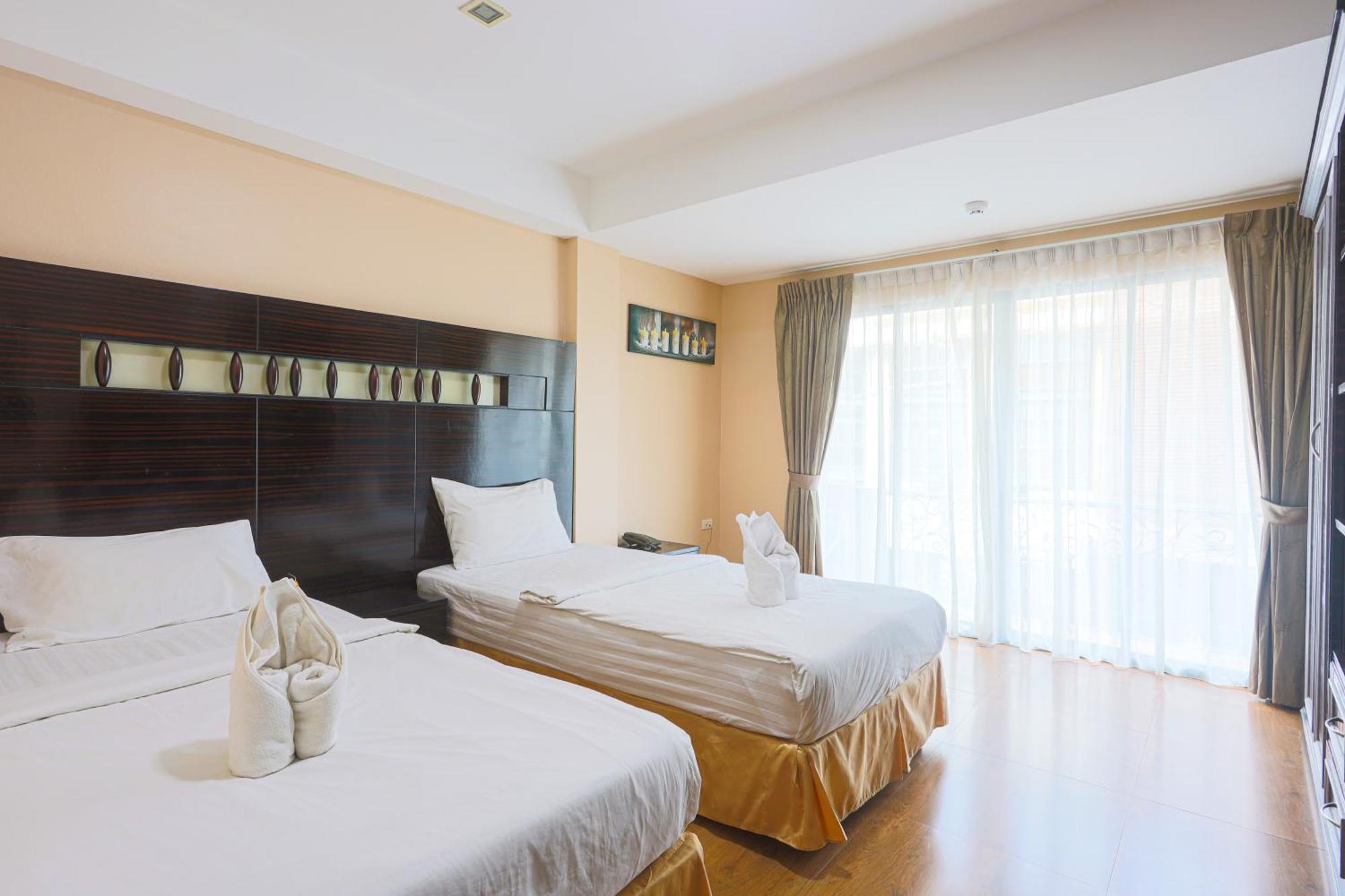 Land Royal Residence Pattaya Exteriör bild