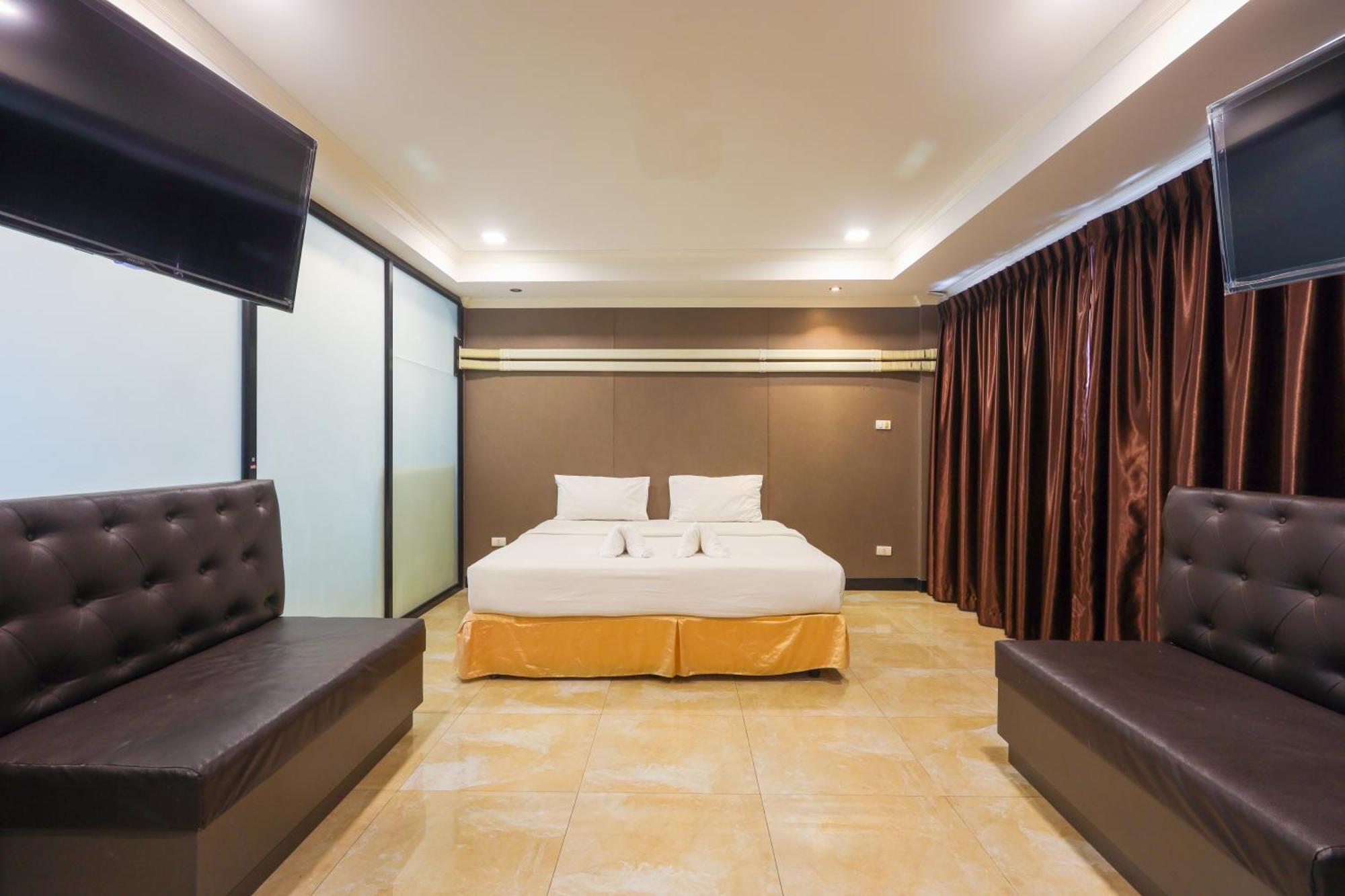 Land Royal Residence Pattaya Exteriör bild